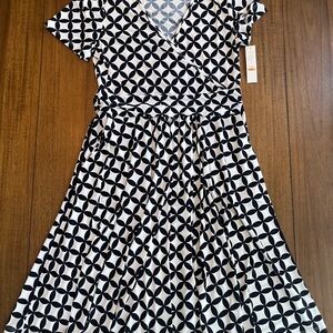 Love by Design Knit Dress Geometric navy-white design size small